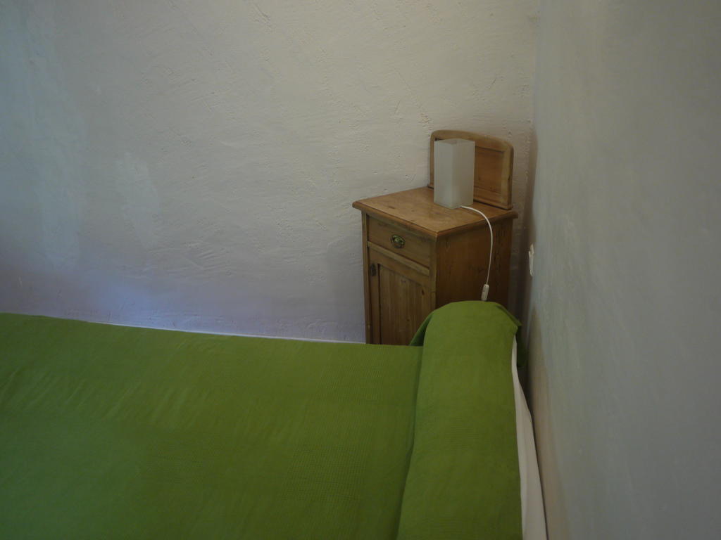 Auberge Des Seguins Buoux Quarto foto